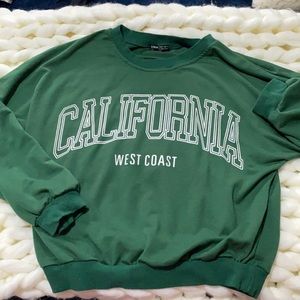 Cute brand new Sweater